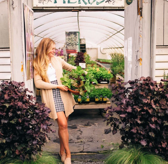 A Style Maven’s Guide to Exploring Martha’s Vineyard in Any Season