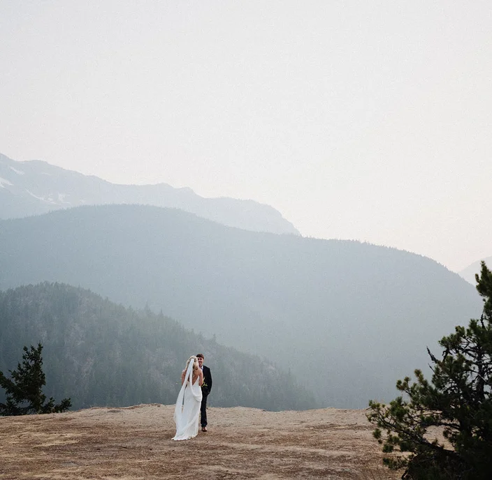 This Wedding Planner’s Advice? Just Elope!