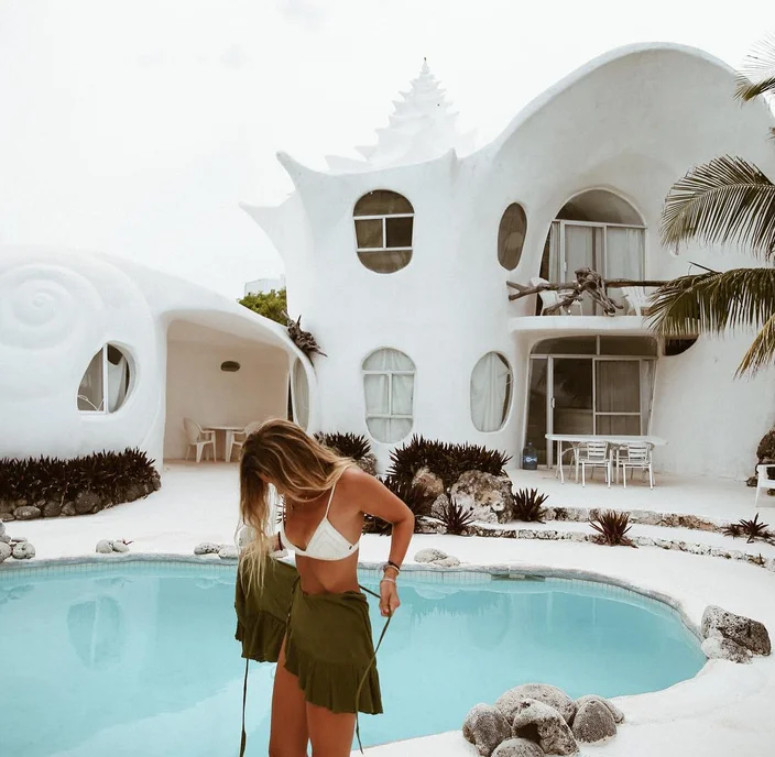You Can Stay in This Seashell Shaped House Off the Coast of Mexico