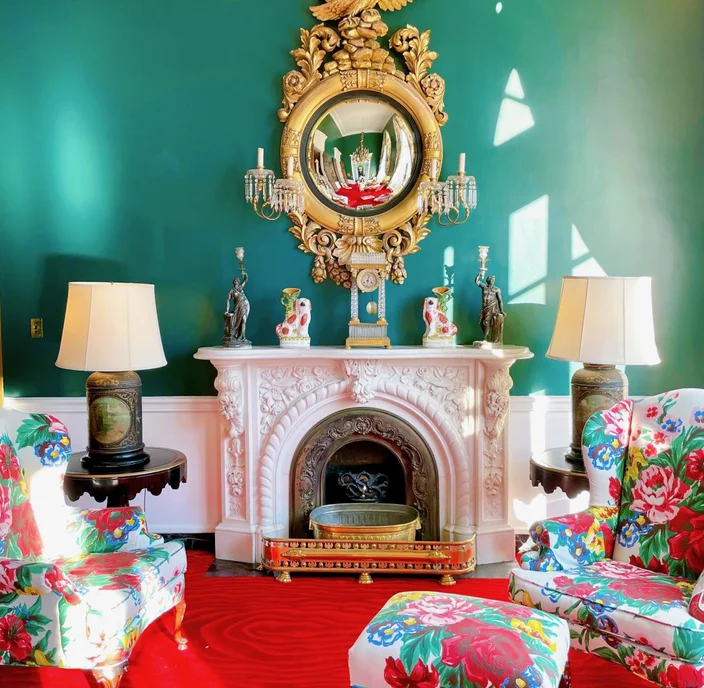 Pickleball and Poolside Cocktails: Host a Courtside Bash (or Group Vacation!) at The Iconic Greenbrier