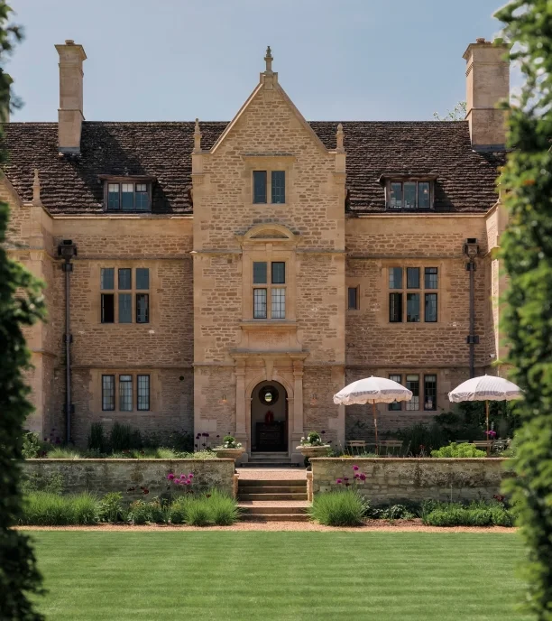 Candlelit Woodland Feasts, Poolside Parties and 10 Acres of Lawn Games: This Historic Manor in the English Countryside Was Made for Gatherings