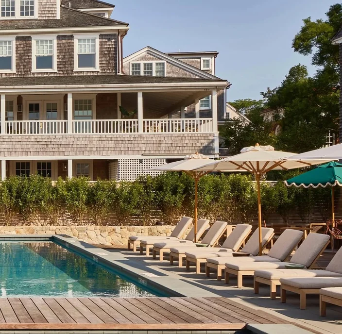 An Editor Approved Guide of New England Wedding Venues for Coastal, Country and Island Celebrations
